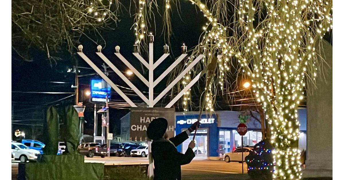 Little Falls Commemorates Fifth Night of Hanukkah with Menorah Lighting