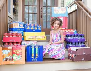 Carousel_image_ed20ca37826cb3de757e_aliaowithfood