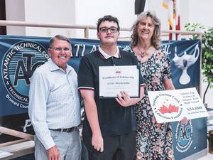 Carousel image 17f8fc12849db0a6fda3 atc top gpa cesar moctezuma