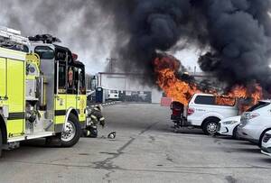 Carousel image d0f824d37da95bf6368c avenel car fire01