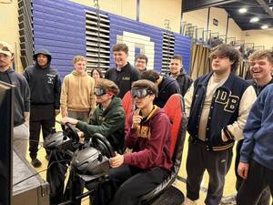 Carousel image 2884bcdceece7e1ec99e b2