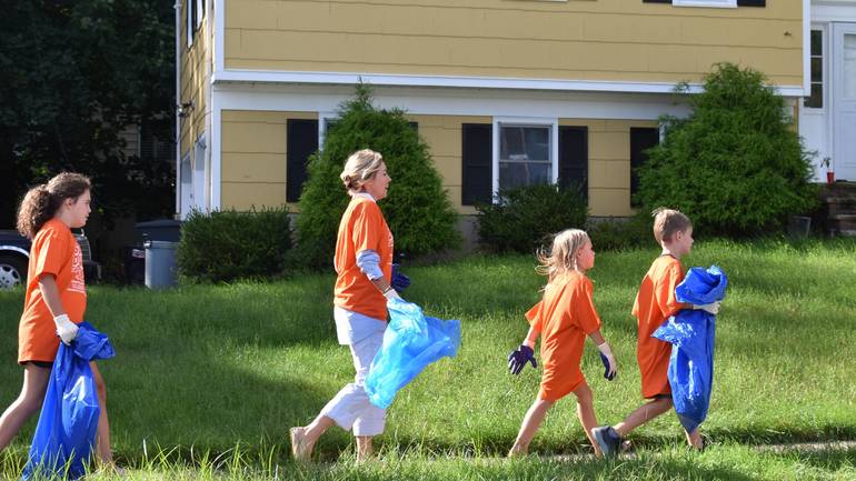 Download Berkeley Heights Residents Slam Dunk The Junk Tapinto Free Get Wallpaper Berkeley Heights Residents Slam Dunk The Junk Tapinto Free HD