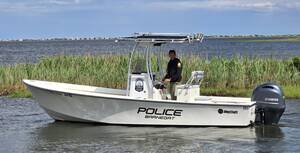 Carousel image 0ecbae711e82321e0134 barnegat police boat
