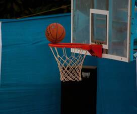 Carousel image 1573740def8977d18d7b basketball 166964 1280