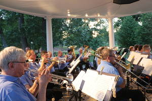 Carousel image 2b198b estfield ommunity oncert and