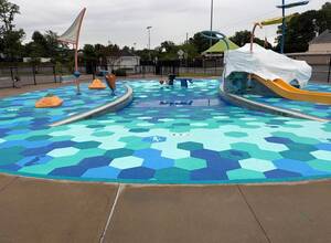 Carousel image 6f6908f3cef1305dcec3 baby pool