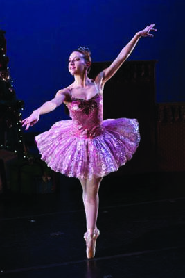 Carousel image 56b3708da764ebbae325 bcls celebrate the season images ballerina
