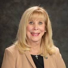 Carousel_image_a48d7e7dc5c26ab0483f_bettylou