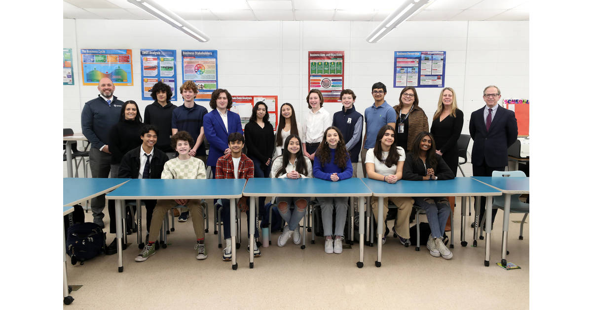 New Randolph High School Business Administration Program Gives Students