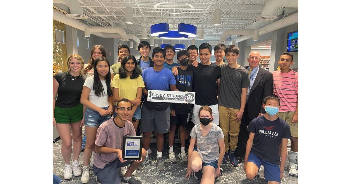 20 Millburn Students Earn Varsity Letters for Community Service