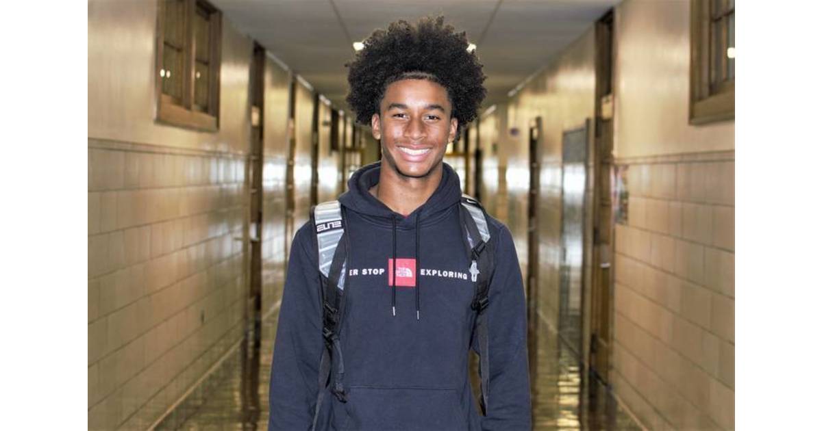 Rahway's Kyle Hall Wins 'Game Ball' as Player of Week Rahway