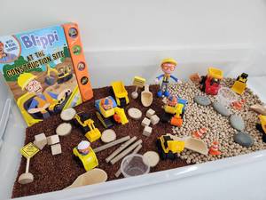 Carousel image 59e417a33630f84c8577 blippi theme