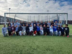 Carousel image 0c1afdd0de850e0a431f both teams group photo