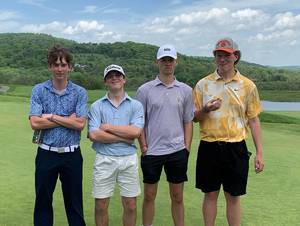 Carousel image 1a1508d17fc985a57e24 boys golf hws