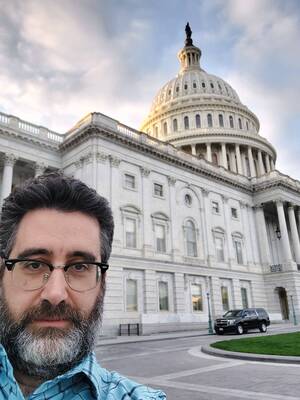 Carousel image 1f686c7beb4647b1ea70 bob fenster