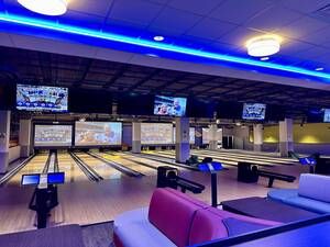 Carousel image 5acada0bf43f606abb17 bowling