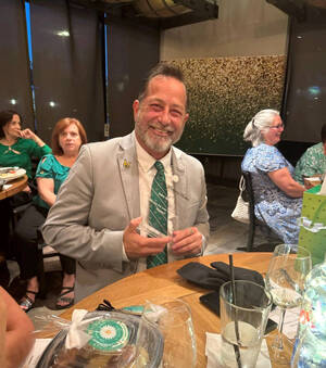 Carousel image 6e8cb1ae448f619efd99 brodie woman s club pic