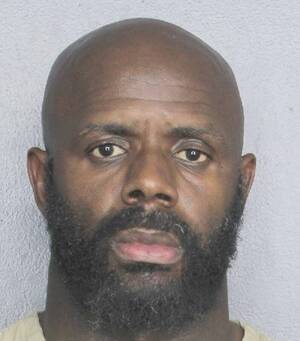 Carousel image d0e15ecd73911461ae43 brenton hankerson mugshot