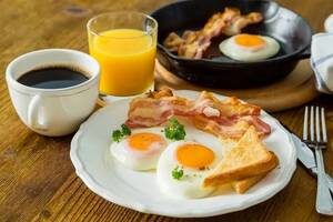 Carousel image de2e4d reakfast undraiser