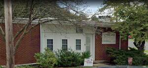 Carousel image f365b521f5e85a28d564 branching out exterior