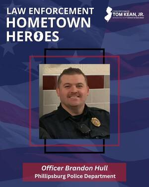 Carousel image f42c69aa774d96681d2a brandonhull phillipsburgpolice congressman kean