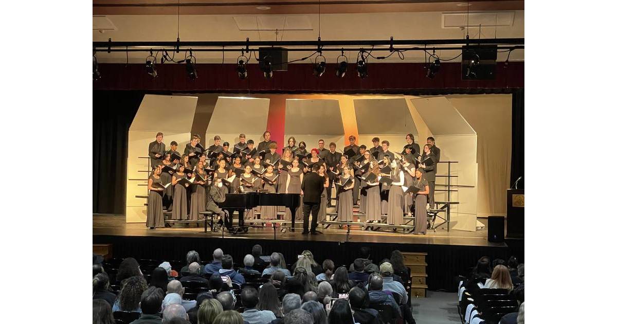 Bridgewater raritan high school choral program celebrates winter with