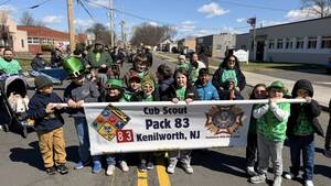 Carousel image 47d16d22c3c898430964 c1