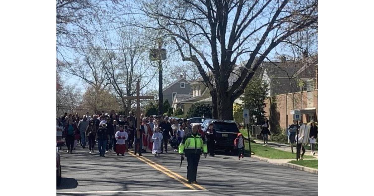 Kenilworth's St. Theresa’s Parish 2023 Walking of the Stations of the