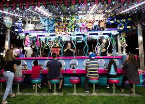 Carousel image 466ece560c24103f6b51 carteret ethnic day00