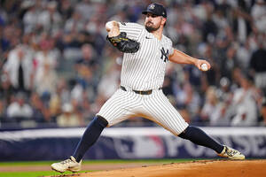 Carousel image 5528dd4c575342bf705e carlos rodon   nyy