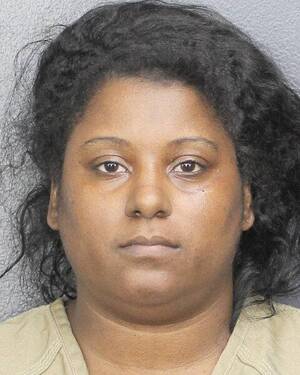 Carousel image 5dd5f4056a874946e214 canady