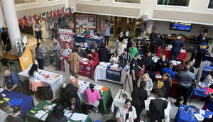 Carousel image 7dd45ef9b4d1cca22414 career fair