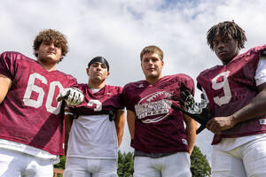 Carousel image 8141945e8f9428396845 captains