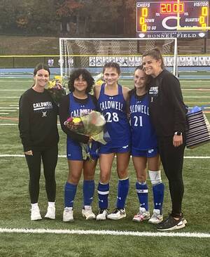 Carousel image 8ae6df733b28cbf996e2 caldwell field hockey seniors