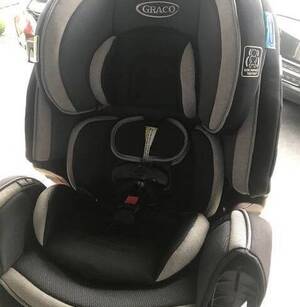 Carousel image a66f52fb65caea3f3bf7 car seat 