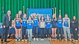 Carousel image a6ee97c02daf1e50856e caldwell 8th grade girls basketball team