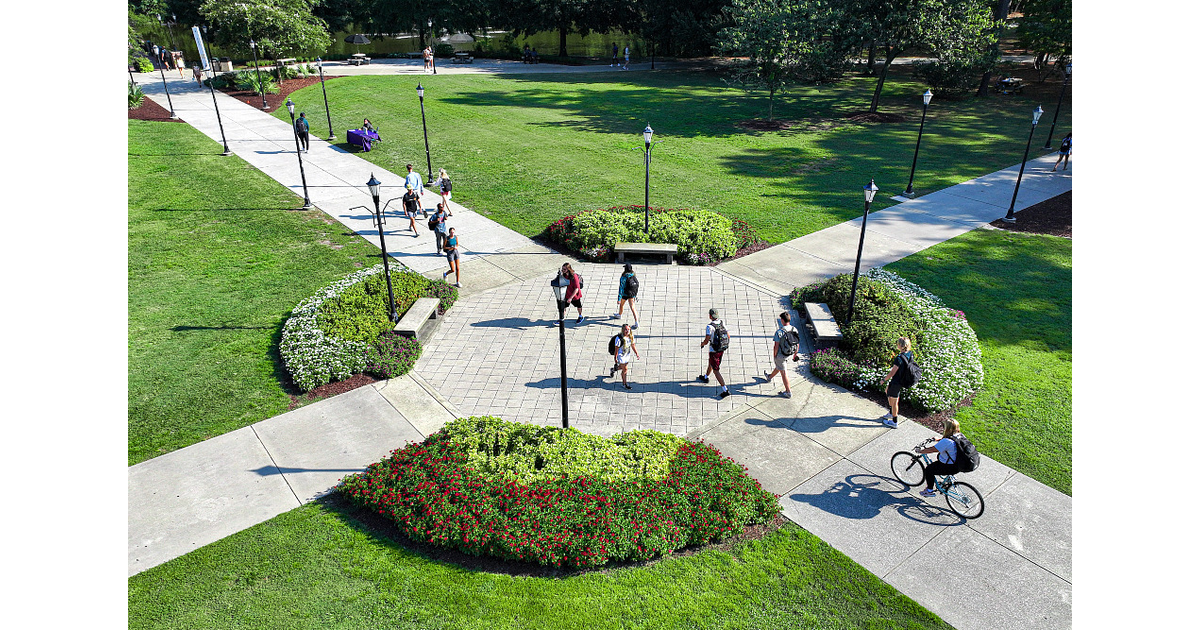 Sayreville Student Named to the Dean's List at Coastal Carolina