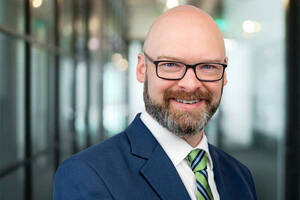 Carousel image 973b741bd4954fea03e6 cedrr new manager