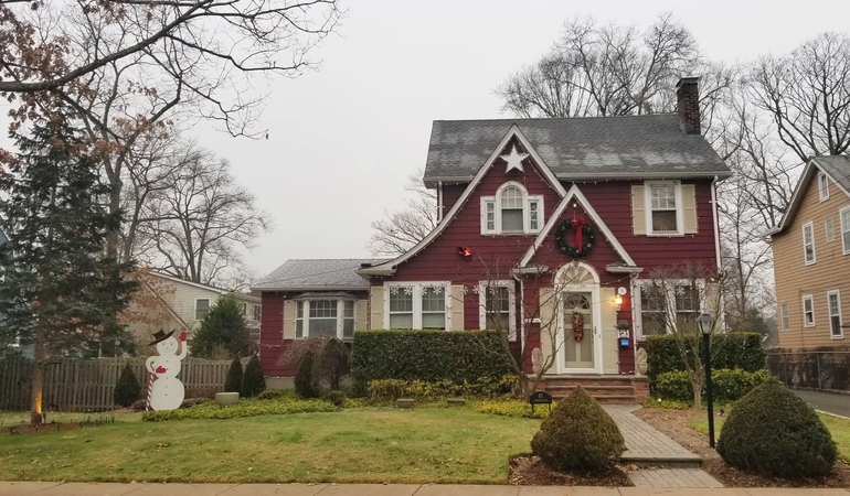 Mchenry mansion christmas open house Fanwood's Famous Christmas House Sets New Record for $ Donations to NJ