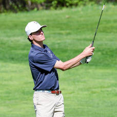 Carousel image 7795af976c4433ea1263 chsboysgolf 8