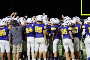 Carousel image d1903705d57adc66d6f8 chargersfootballroselle