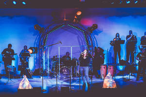 Carousel image 066a9a8ba93005772baa class act by mike maney