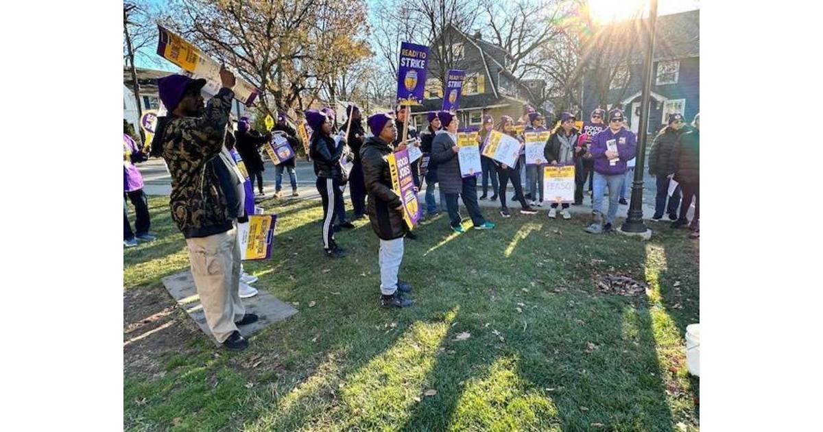 Cleaners Union SEIU 32 BJ Rallies in Front of CHS SOMA, NJ News TAPinto