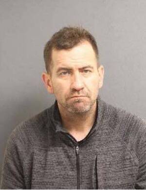 Carousel image f4052afbe35ed8135356 cops labas arrest