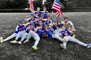 Carousel image 195ddf11ef0ccca50c1e dayton champs