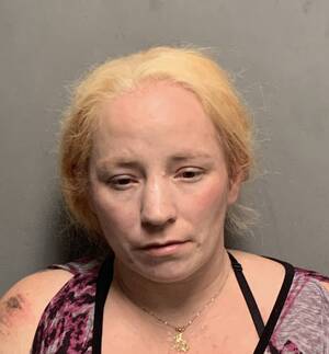 Carousel image 58e320580a6ba75b40ca daniels arrest