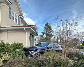 Carousel image 18ee4d596e1622984ff9 december 8 2024 wiggins and moore front yard