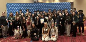 Carousel image 82c2eda0eb82f3884801 decastates