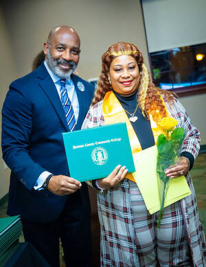 Carousel image 0f5fd2e029ee86d5323c dr. jones december graduation speaker