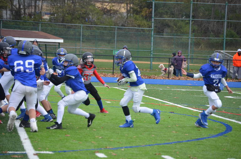 Football Scenes from Scotch PlainsFanwood PAL Playoff Weekend Grade